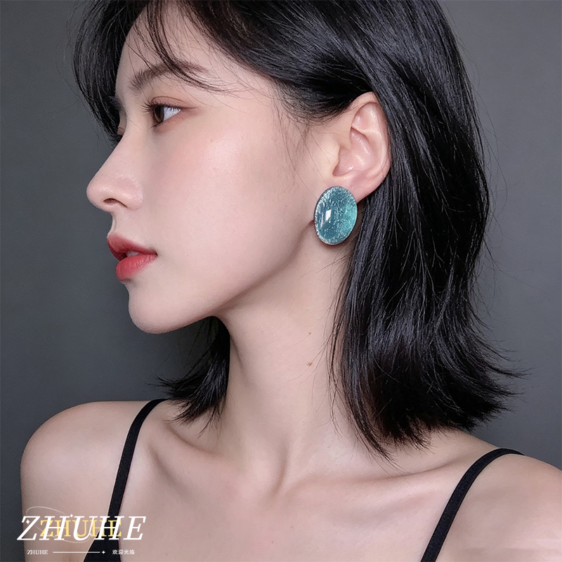 Street Fashion Earrings - เครื่องประดับรูปวงรีสีน้ำเงินเรืองแสง วัสดุทองแดงผสม สำหรับผู้หญิงและผู้ชาย ต่างหูแบบมินิมอลทันสมัยสำหรับลุคสบายๆ แนวสตรีท