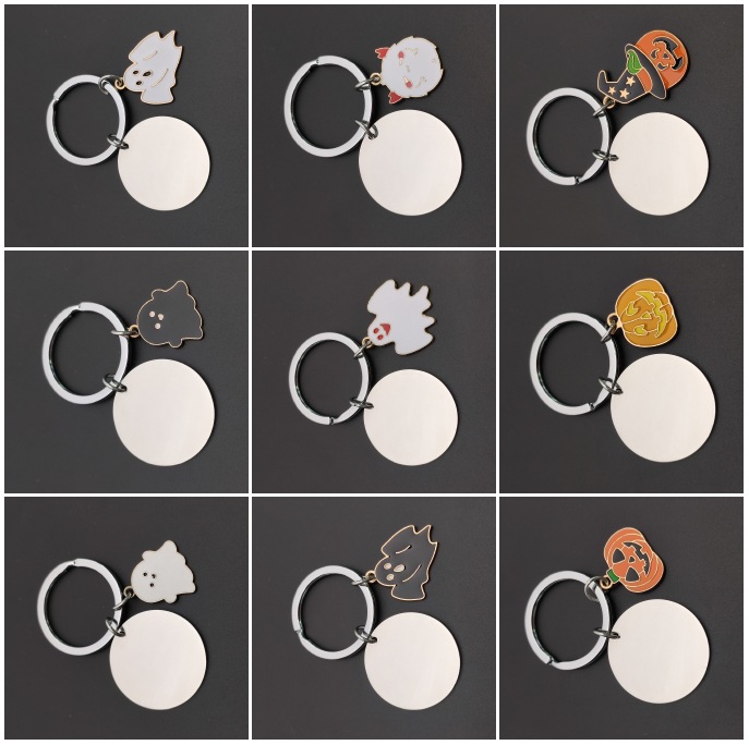 Street Fashion Rings - พวงกุญแจโลหะสร้างสรรค์ น่ารัก สนุกสนาน มีเอกลักษณ์ สำหรับฮาโลวีน สินค้าขายดี
