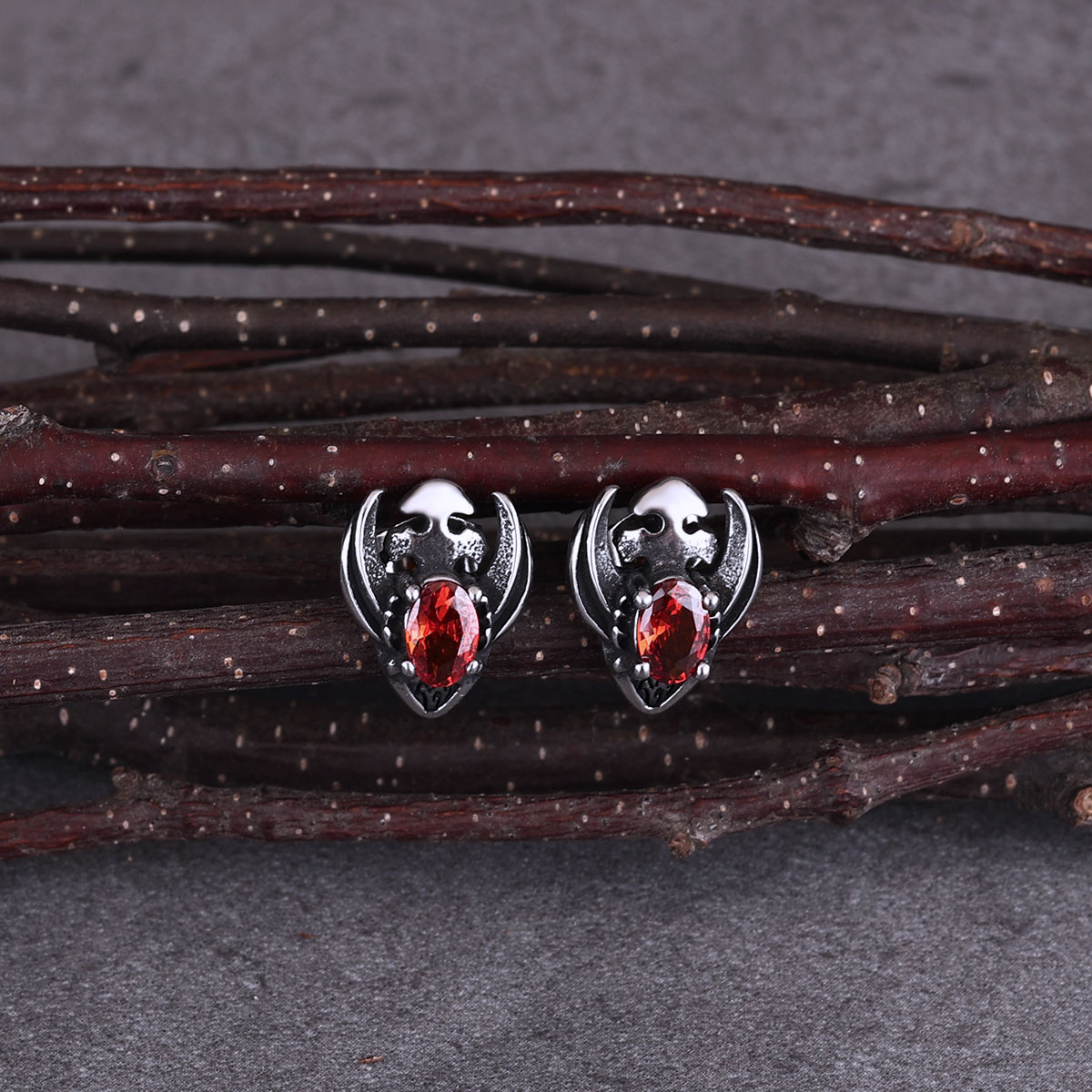 Street Fashion Earrings - ต่างหูแฟชั่นเต่าทองสแตนเลสสำหรับผู้ชายและผู้หญิงต่างหูแนวสตรีทฮิปฮอปเครื่องประดับแบบพังก์สำหรับเป็นของขวัญประจำวัน