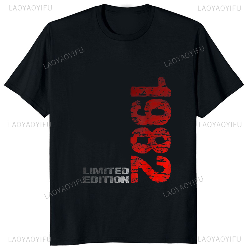Street Fashion Baggy - เสื้อยืดพิมพ์ลายวินเทจ1982รุ่นลิมิเต็ด80s แฟชั่นสตรีทแวร์เสื้อของขวัญวันเกิดเสื้อยืดฮิปฮอปฮาราจูกุ Y2K ผู้ชาย