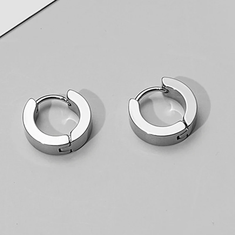 หมุดต่างหูรูปไม้กางเขนสแตนเลสส - Street Fashion Earrings บทวิจารณ์และราคา