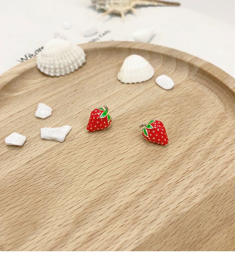อะคริลิคสตรอเบอร์รี่ต่างหูแฟชั - Street Fashion Earrings บทวิจารณ์และราคา