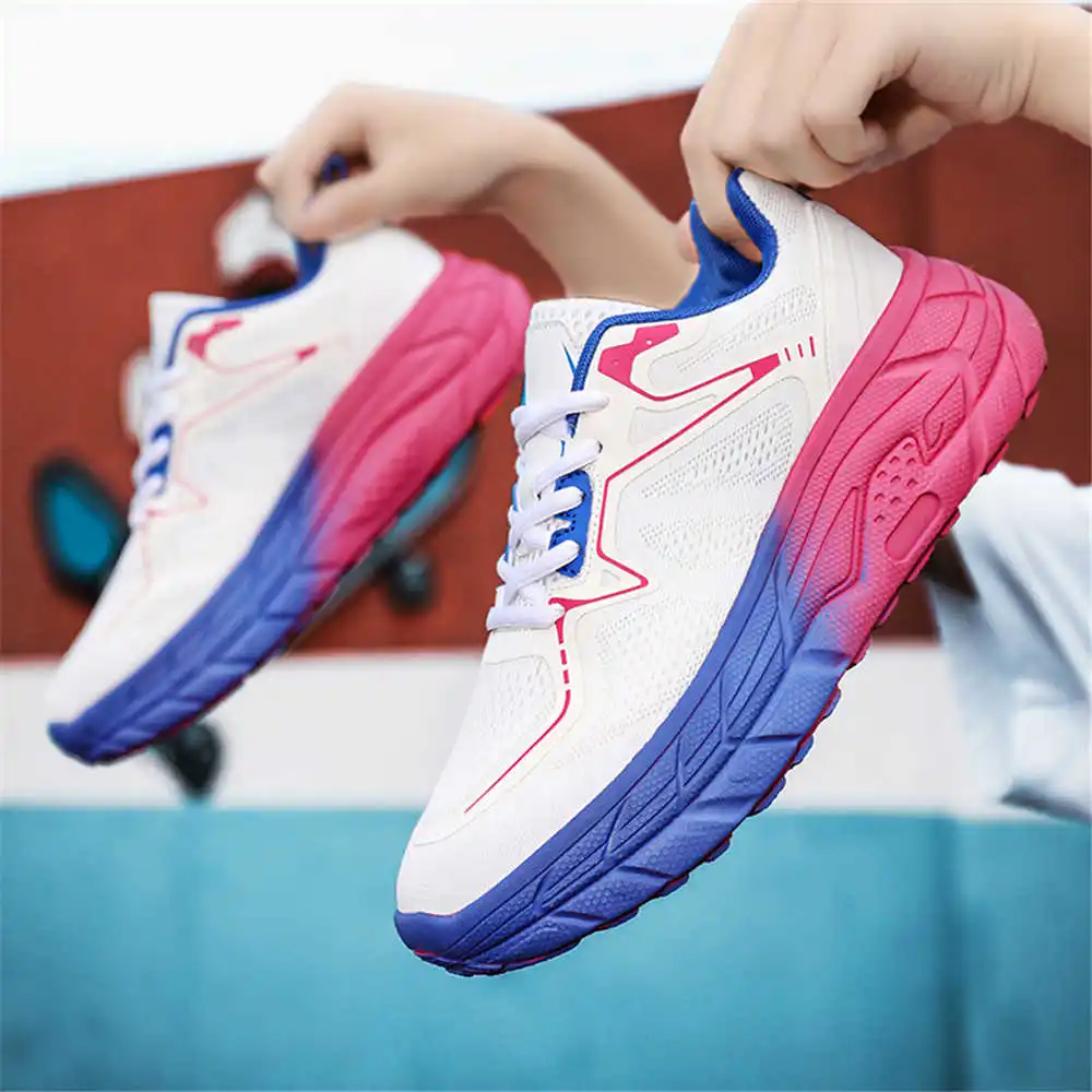 ไม่ลื่นขนาด 37 รองเท้าขนาด 44  - Street Fashion Vietnam บทวิจารณ์และราคา