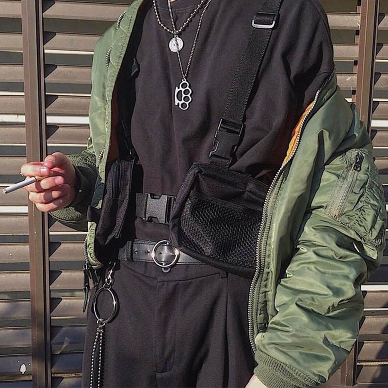 กระเป๋าคาดอกแนวสตรีทเทรนด์ ฮิป - Street Fashion Baggy บทวิจารณ์และราคา